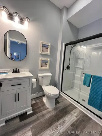 $3,589,900 | 26450 Eagle Point Road, Unit (1415 47' LAKE FRONT), Barnett, MO 65011