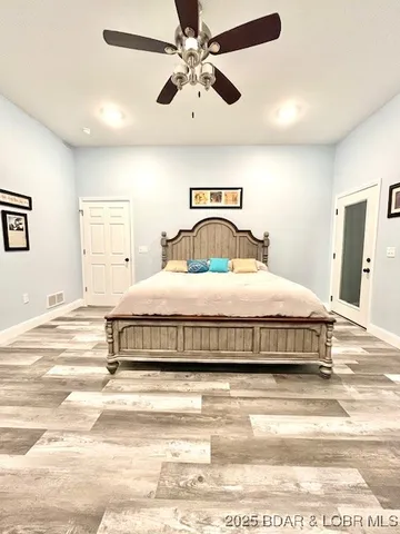 $3,589,900 | 26450 Eagle Point Road, Unit (1415 47' LAKE FRONT), Barnett, MO 65011