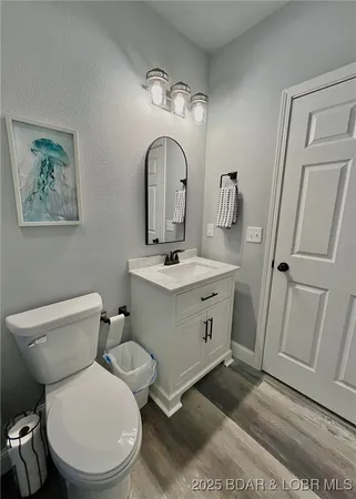 $3,589,900 | 26450 Eagle Point Road, Unit (1415 47' LAKE FRONT), Barnett, MO 65011