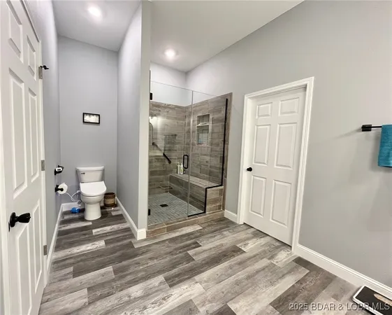 $3,589,900 | 26450 Eagle Point Road, Unit (1415 47' LAKE FRONT), Barnett, MO 65011