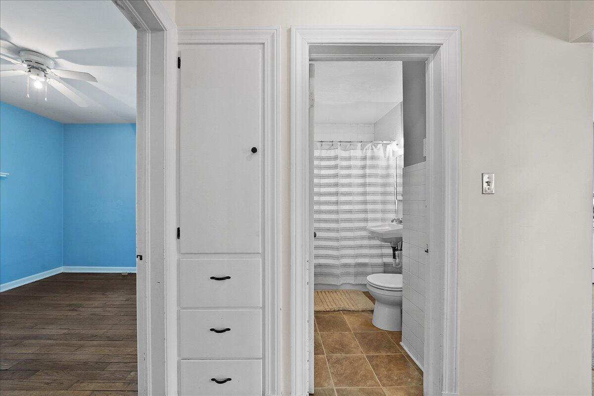 1102 Lafayette Street Valparaiso, IN 46383 - Photo 15 of 25 a view of a bathroom from the hallway