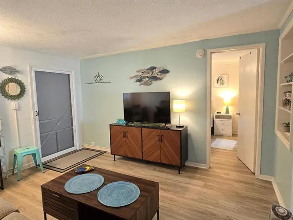 $1,800 | 7605 Ridgewood Avenue, Unit 111, Cape Canaveral, FL 32920