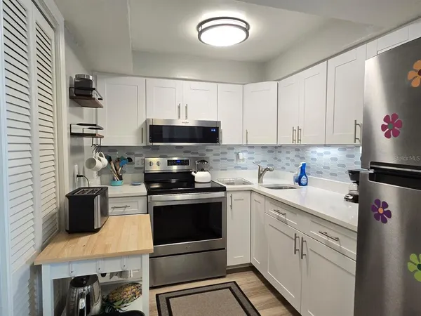 $1,800 | 7605 Ridgewood Avenue, Unit 111, Cape Canaveral, FL 32920