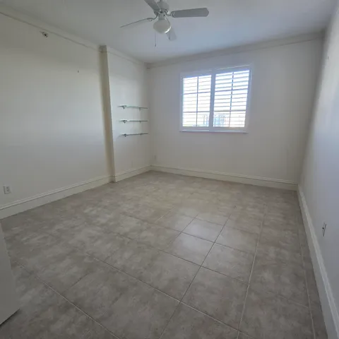 a view of walk in closet