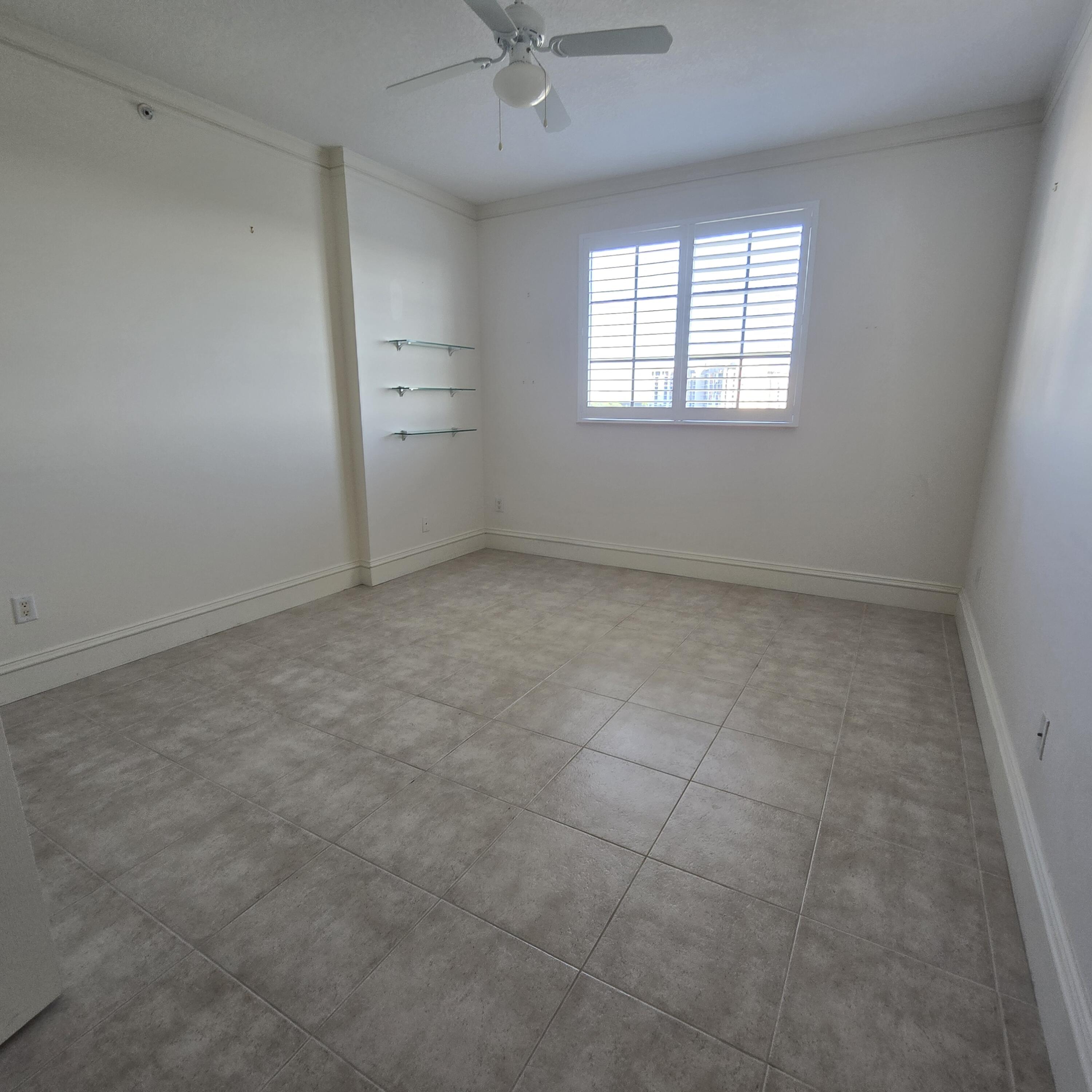 233 South Federal Highway, Unit 721 Boca Raton, FL 33432 - Photo 11 of 50 a view of an empty room with a window