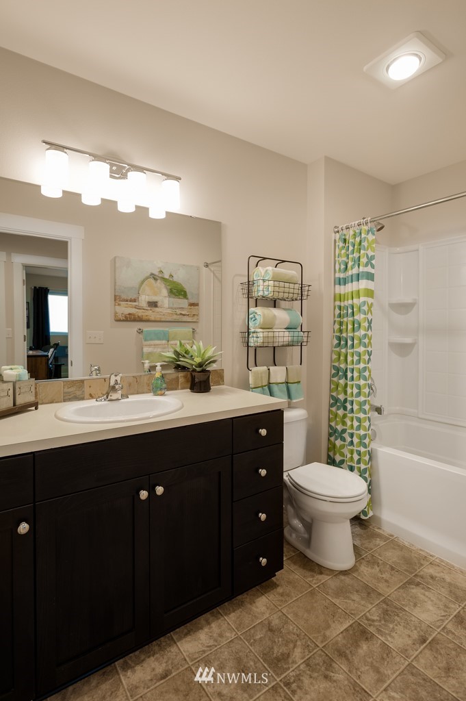 8425 Northeast 203rd Place, Unit 19 Bothell, WA 98011 - Photo 22 of 25 Gallery Image 22