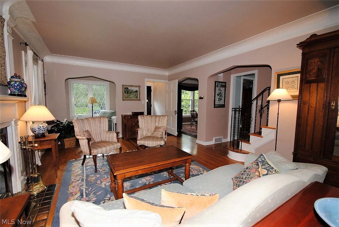 2488 Channing Road Cleveland, OH 44118 - Photo 7 of 28 Gallery Image 7