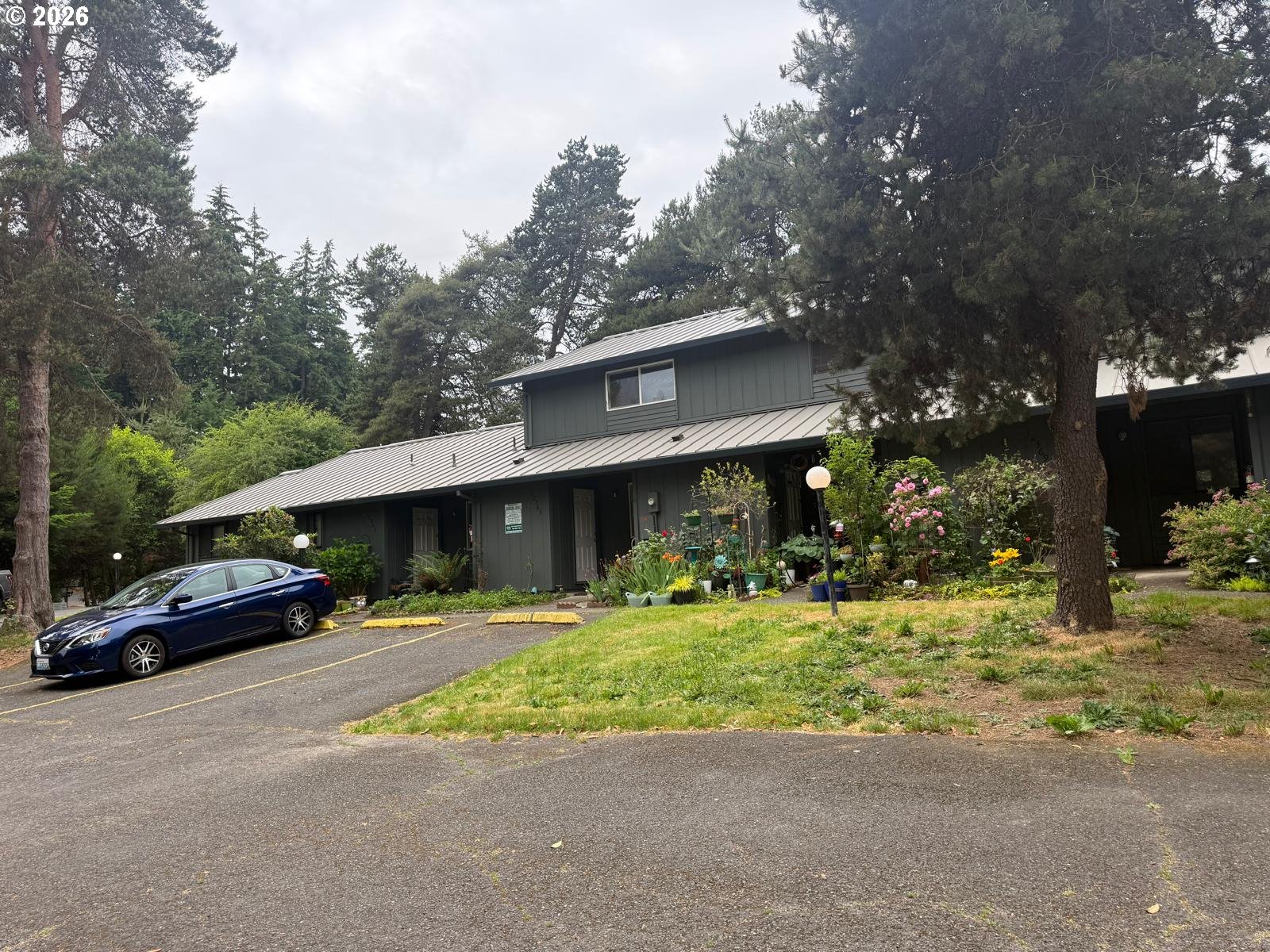 12369 Southwest Walnut Street Portland, OR 97223 - Photo 6 of 10