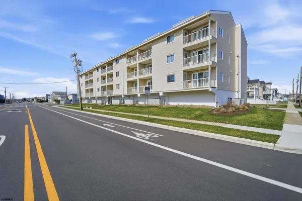 $8,000 | 501 East Brigantine Avenue, Unit 307, Brigantine, NJ 08203