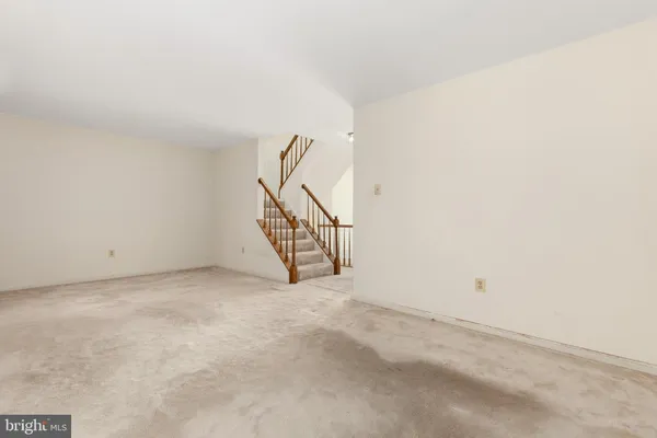 $450,000 | 5 Sonata Court, Silver Spring, MD 20901