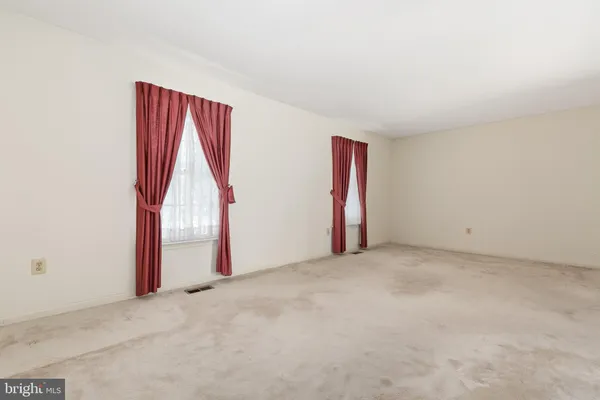 $450,000 | 5 Sonata Court, Silver Spring, MD 20901