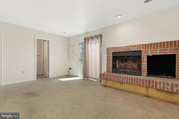 $450,000 | 5 Sonata Court, Silver Spring, MD 20901