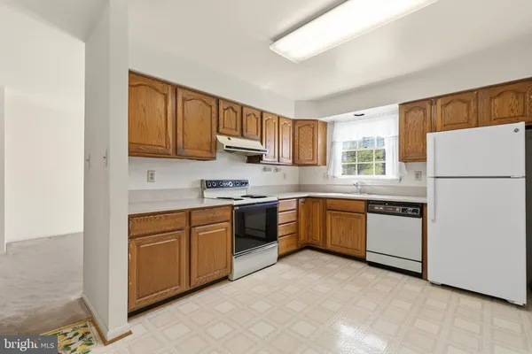 $450,000 | 5 Sonata Court, Silver Spring, MD 20901