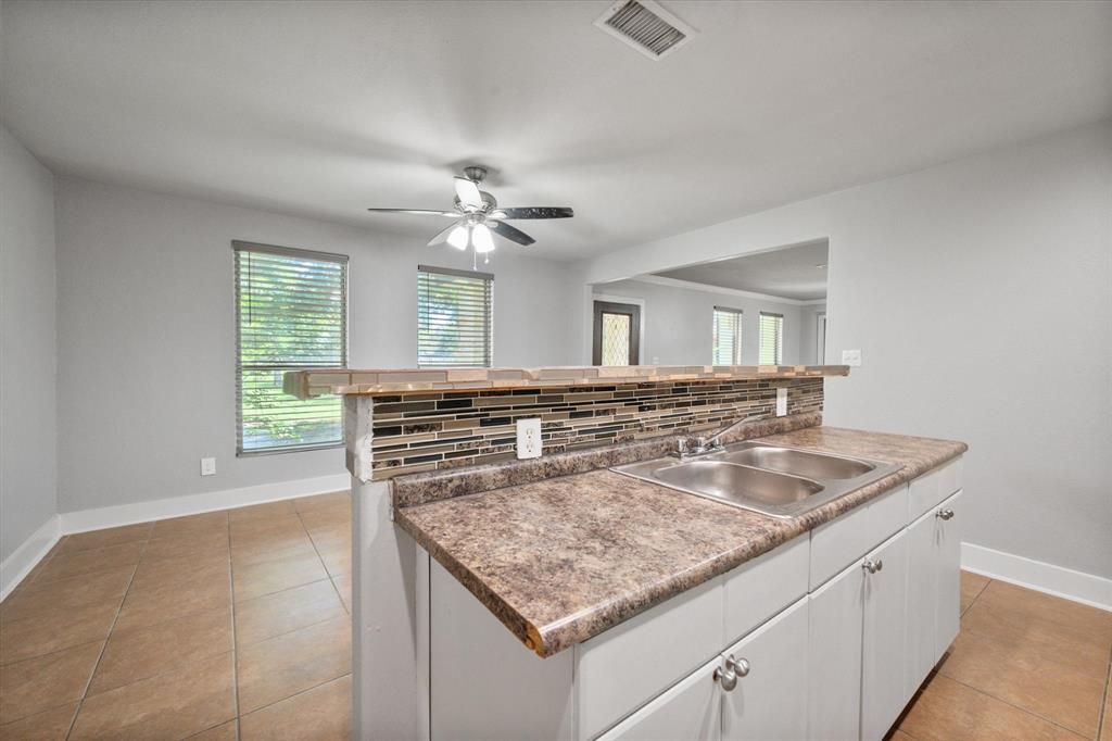 529 Nw Creek Rice, TX 75155 - Photo 19 of 26