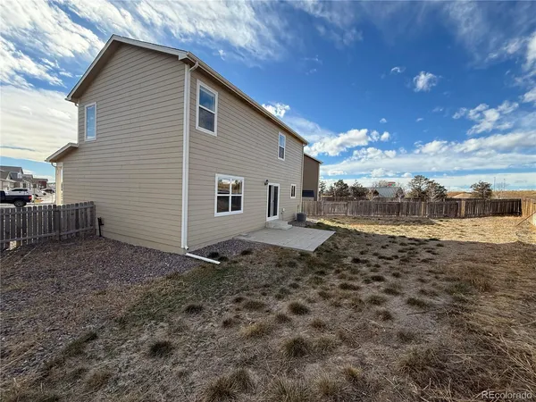 $335,750 | 207 Clayton Avenue, Keenesburg, CO 80643