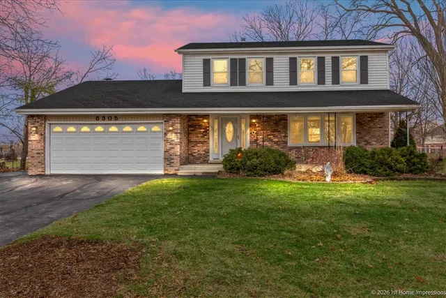 $545,000 | 8305 South 85th Court, Hickory Hills, IL 60457