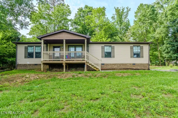 $424,999 | 938 Mountain View Street, Pigeon Forge, TN 37863
