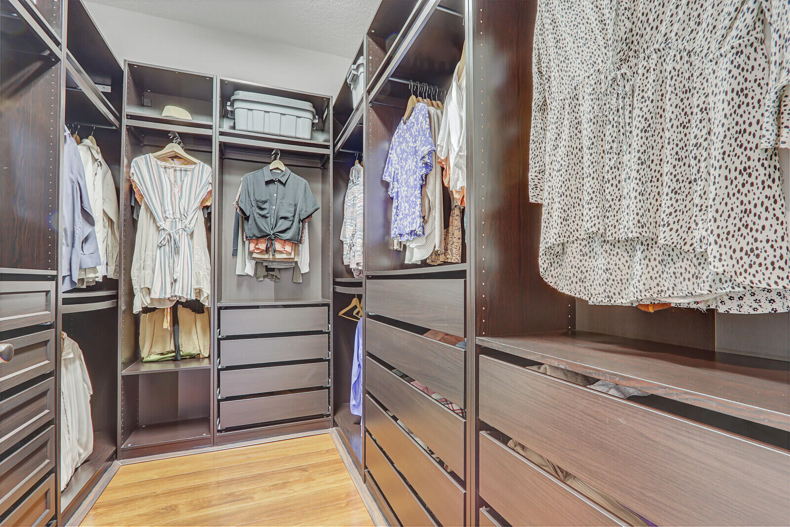 122 Inkberry Drive Jupiter, FL 33458 - Photo 26 of 56 a view of walk in closet