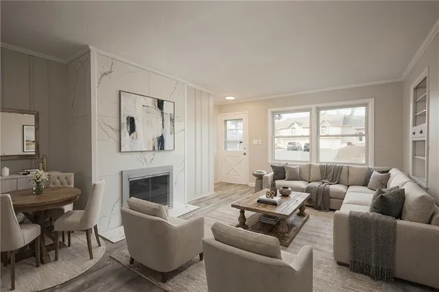 $299,450 | 9 Northwest Englewood Court, Gladstone, MO 64118