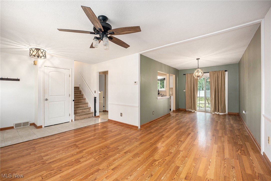 6192 Jaycox Road North Ridgeville, OH 44039 - Photo 5 of 28