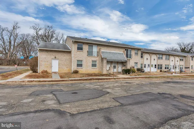 a view of a house with a outdoor space