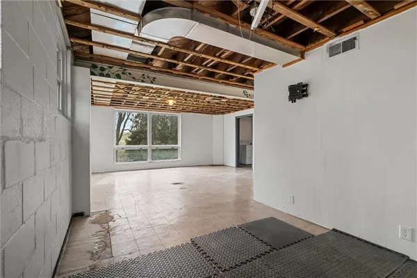 $260,000 | 1110 10th Street, Irwin, PA 15642