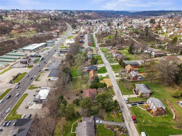 $260,000 | 1110 10th Street, Irwin, PA 15642