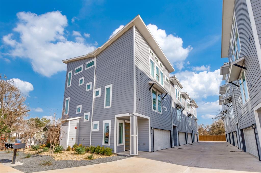 2134 Shea Road, Unit 1001 Dallas, TX 75235 - Photo 1 of 12