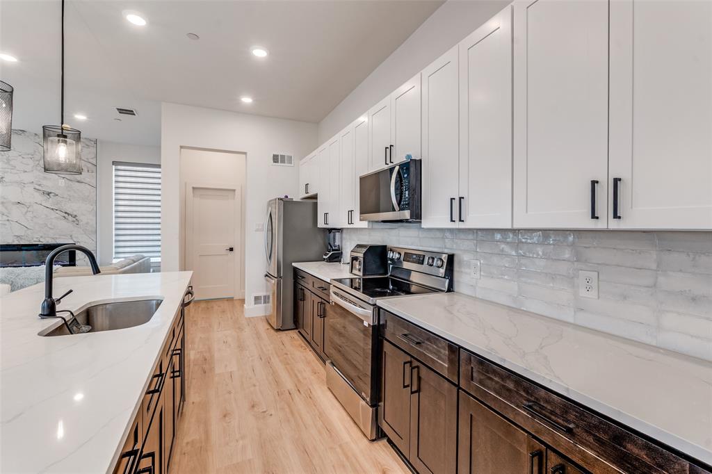 2134 Shea Road, Unit 1001 Dallas, TX 75235 - Photo 8 of 12