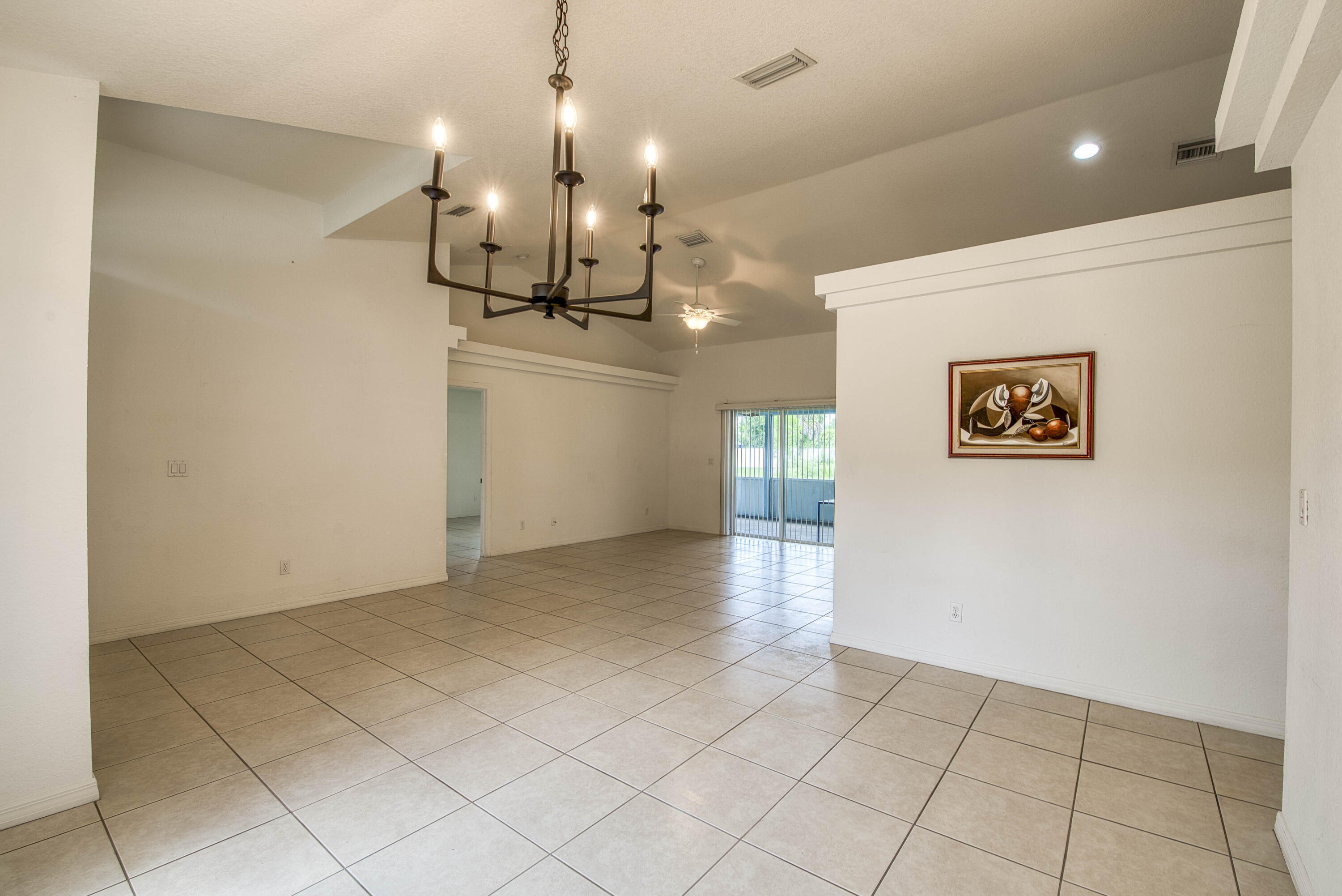 883 Southwest McCall Road Port St. Lucie, FL 34953 - Photo 4 of 20 _IMG3142_HDR