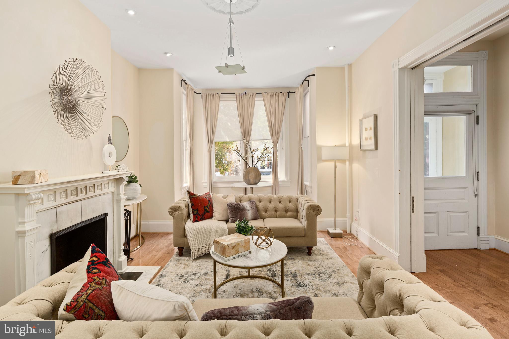 1431 R Street Northwest Washington, DC 20009 - Photo 4 of 37