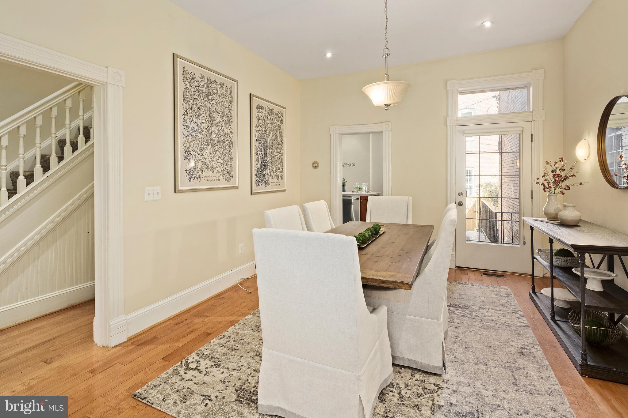 1431 R Street Northwest Washington, DC 20009 - Photo 6 of 37