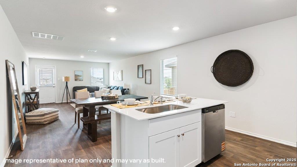 12539 Ivory Parkway Converse, TX 78109 - Photo 12 of 50