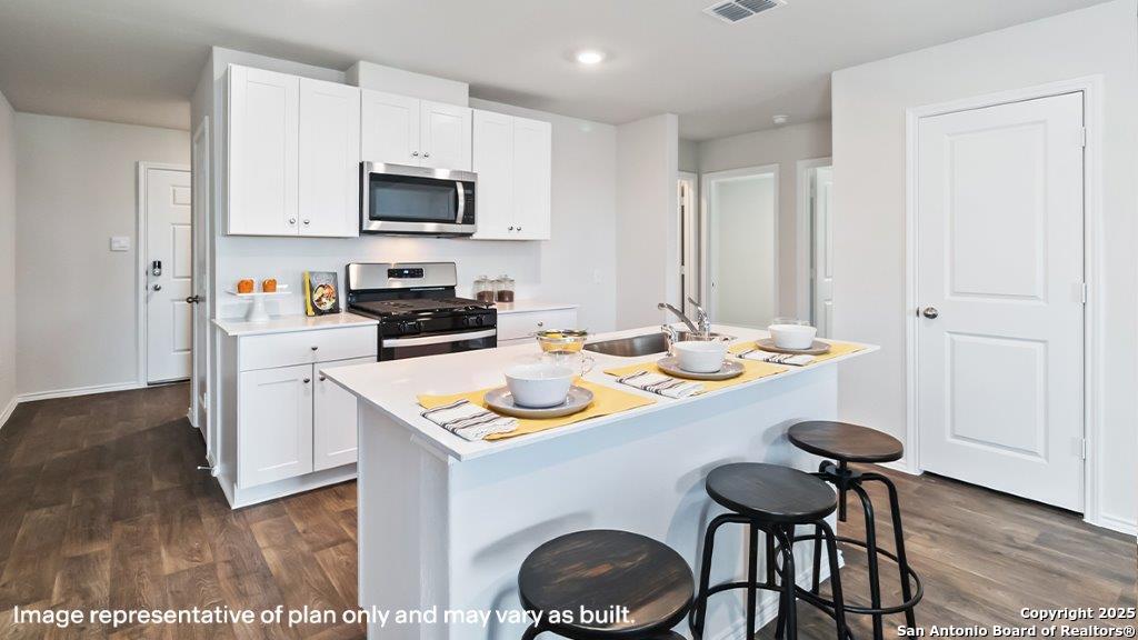 12539 Ivory Parkway Converse, TX 78109 - Photo 10 of 50