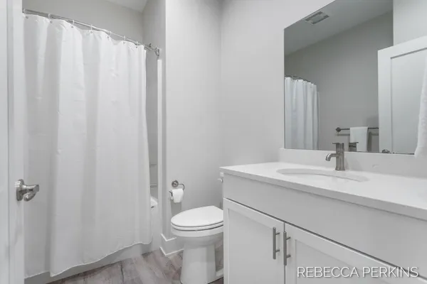 $615,000 | 4715 West Wind Drive, Unit 41, Holland, MI 49423
