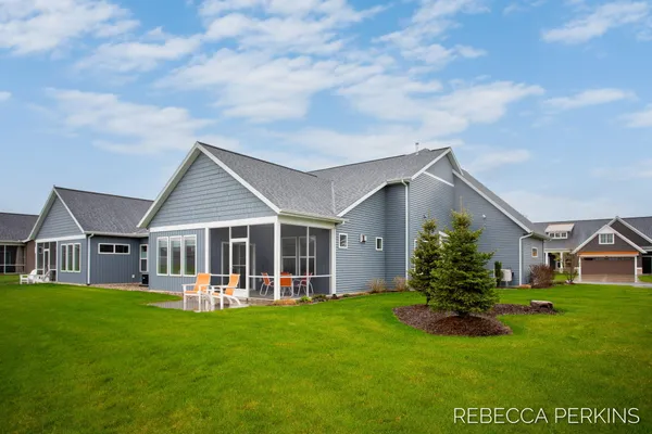 $615,000 | 4715 West Wind Drive, Unit 41, Holland, MI 49423