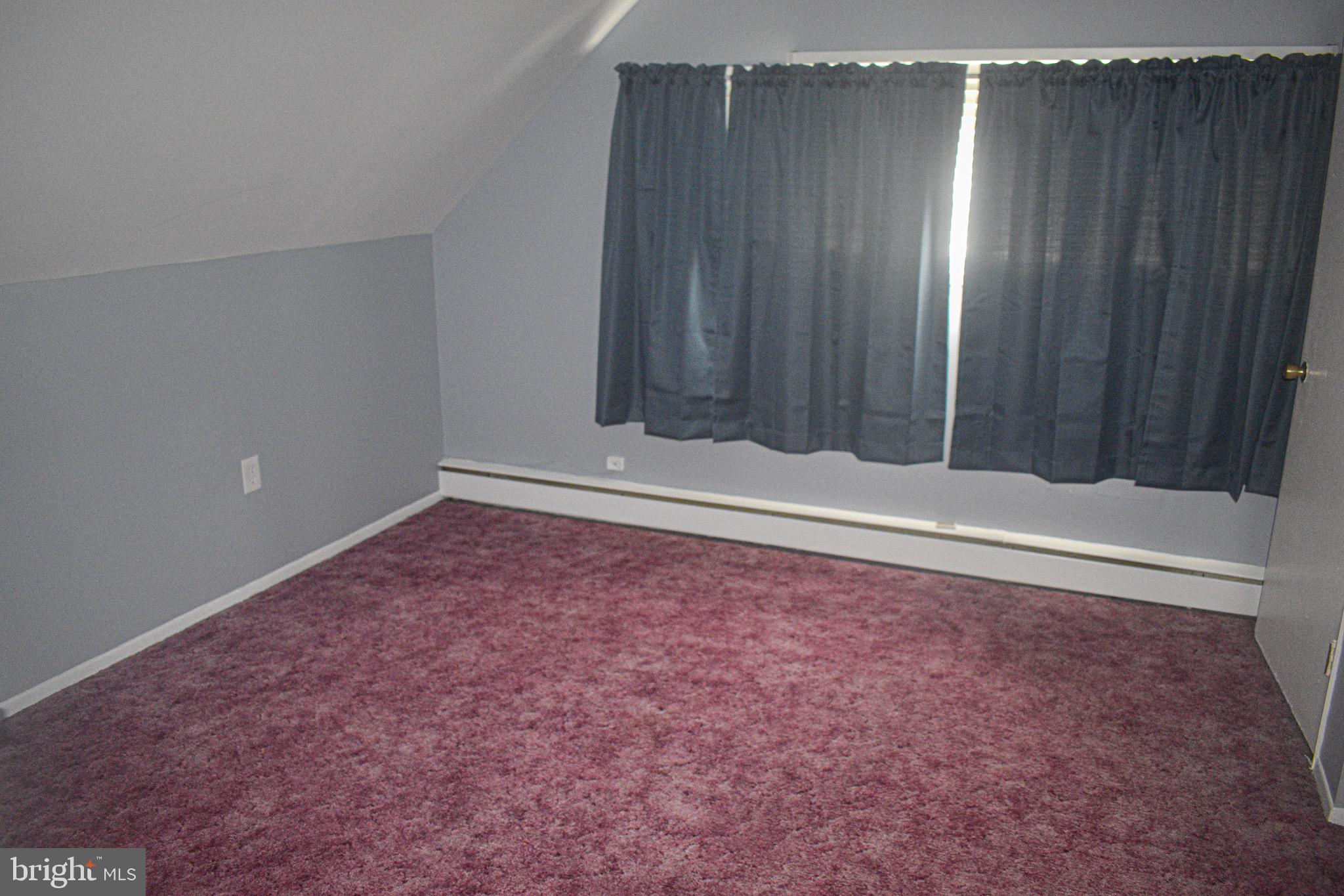 5 Goldengate Road Levittown, PA 19057 - Photo 20 of 24 Gallery Image 20