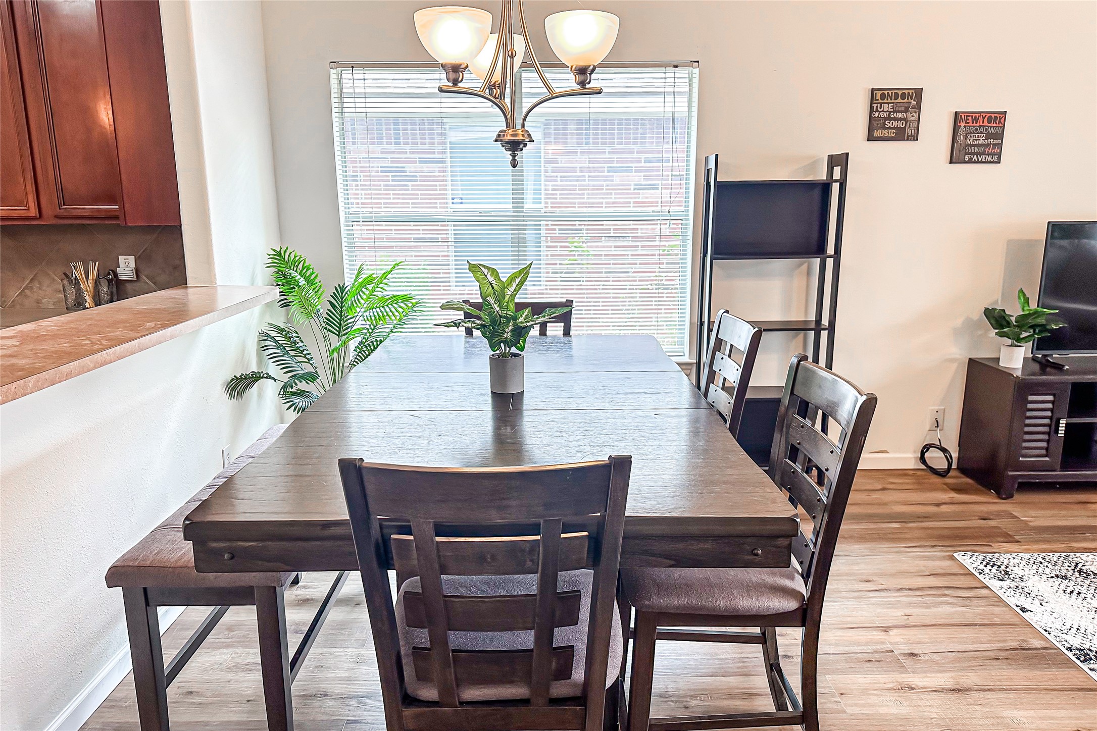 12426 Gershwin Oak Street Houston, TX 77089 - Photo 10 of 12 a view of a dining room with furniture