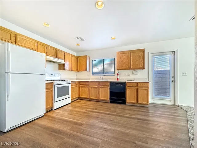 $1,575 | 5278 Paradise Valley Avenue, Las Vegas, NV 89156