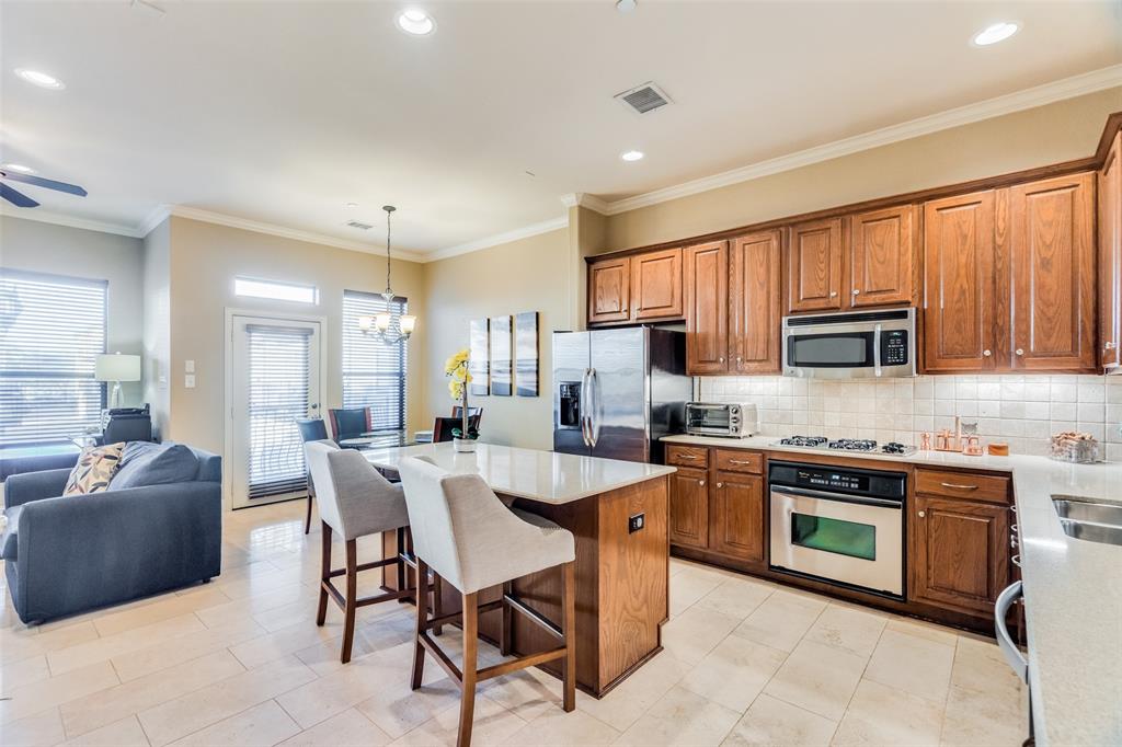5709 Lunsford Road Plano, TX 75024 - Photo 10 of 29 Gallery Image 10
