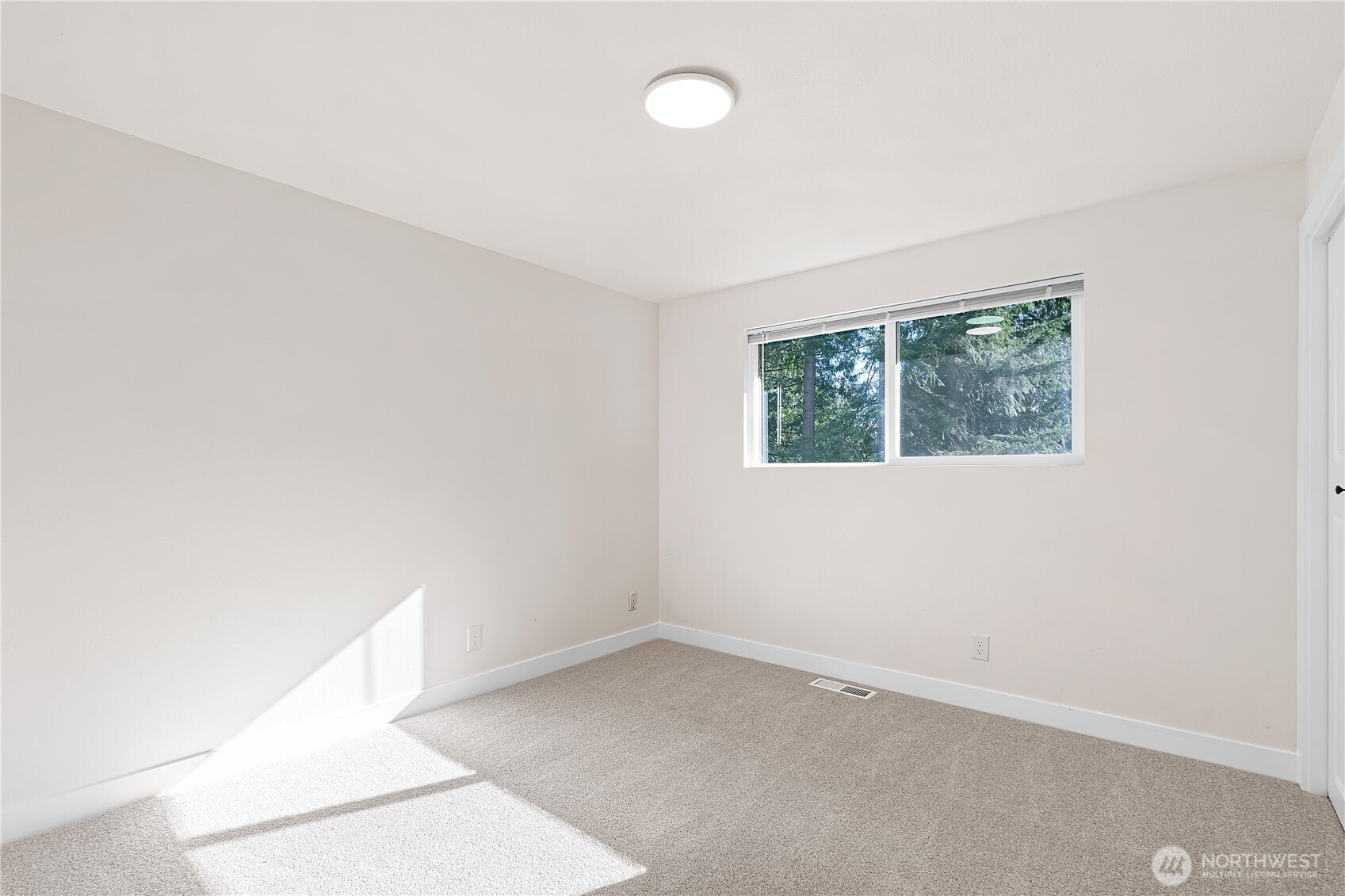 20327 45th Drive Southeast Bothell, WA 98012 - Photo 19 of 33