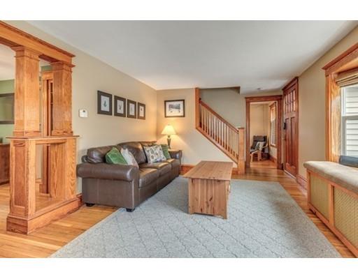 1027 Main Street Reading, MA 01867 - Photo 6 of 29 Gallery Image 6