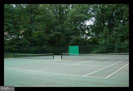 8738 Ridge Road Bethesda, MD 20817 - Photo 30 of 30 a view of a tennis court