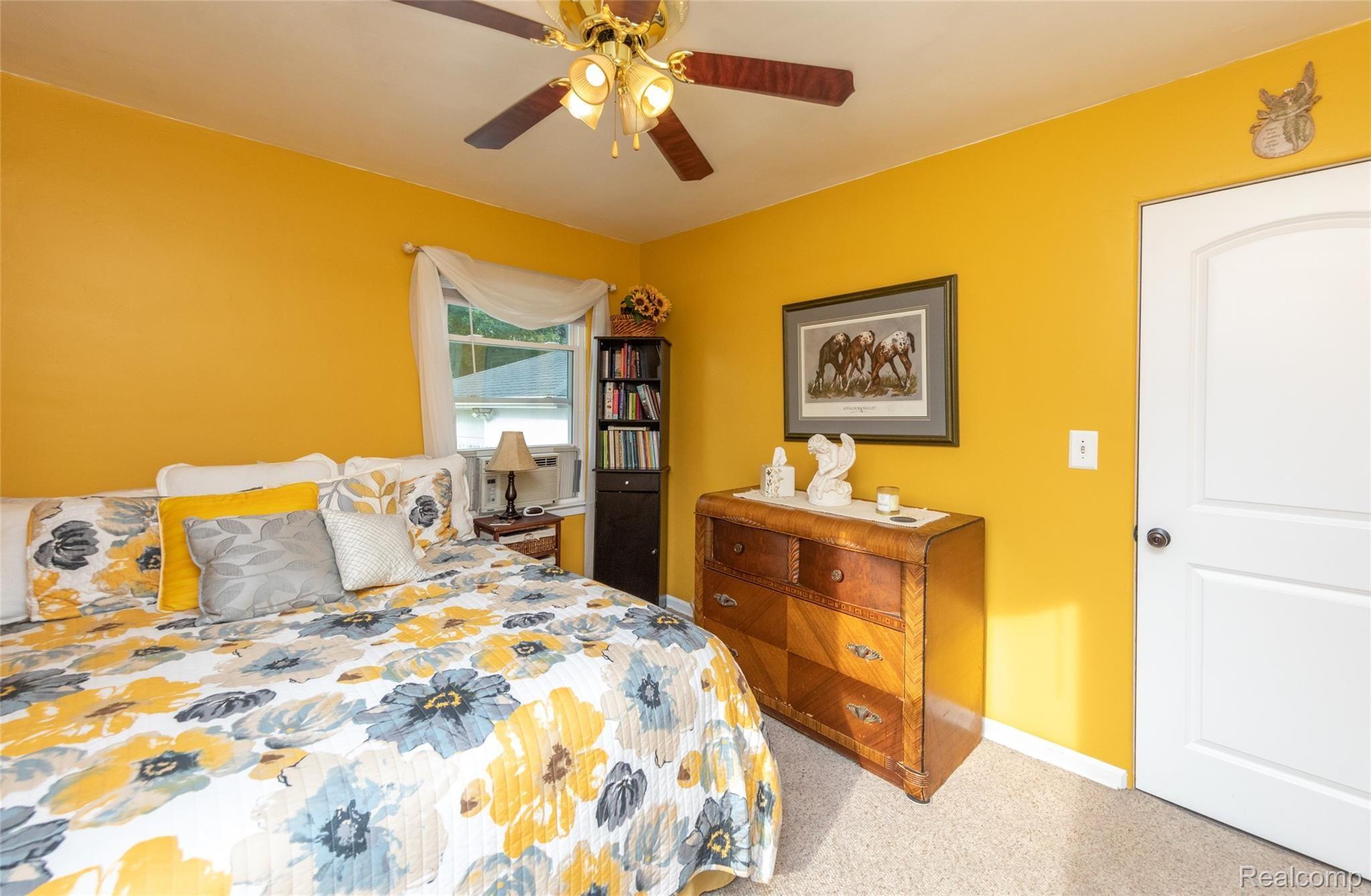 5420 North Center Road Flint, MI 48506 - Photo 9 of 56 780A3853.JPG