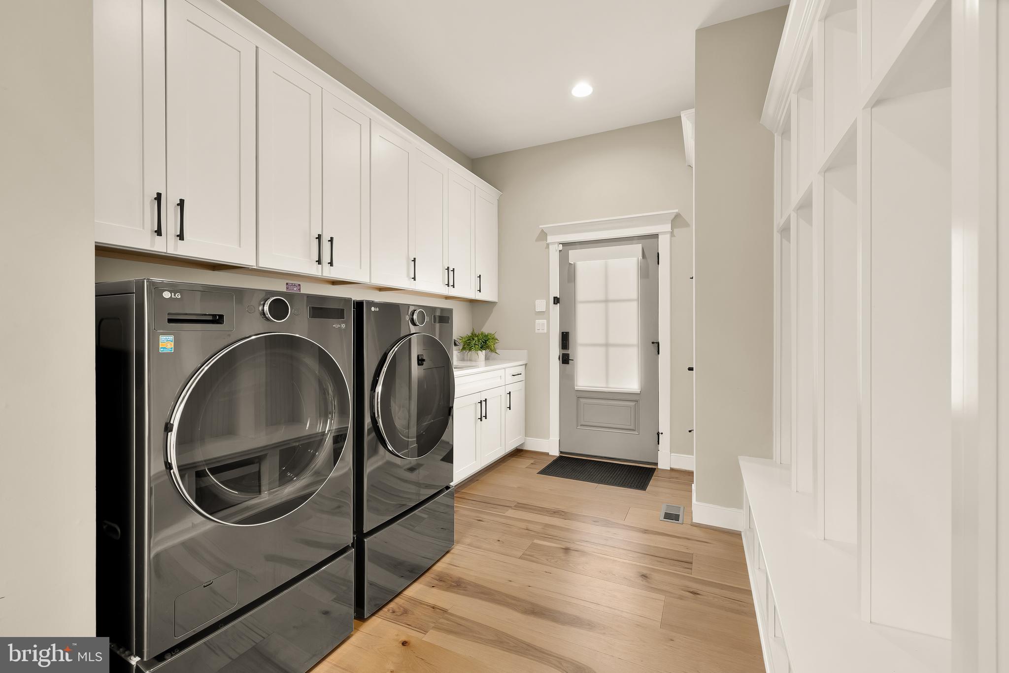 12650 Popes Head Road Clifton, VA 20124 - Photo 44 of 69 a utility room with dryer and washer