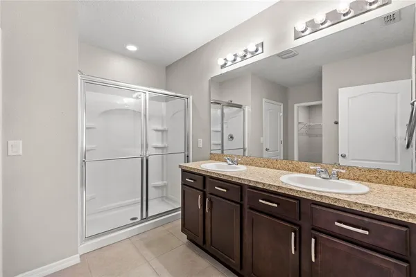 $360,000 | 16141 Yelloweyed Drive, Clermont, FL 34714
