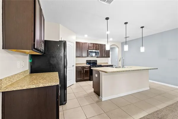 $360,000 | 16141 Yelloweyed Drive, Clermont, FL 34714