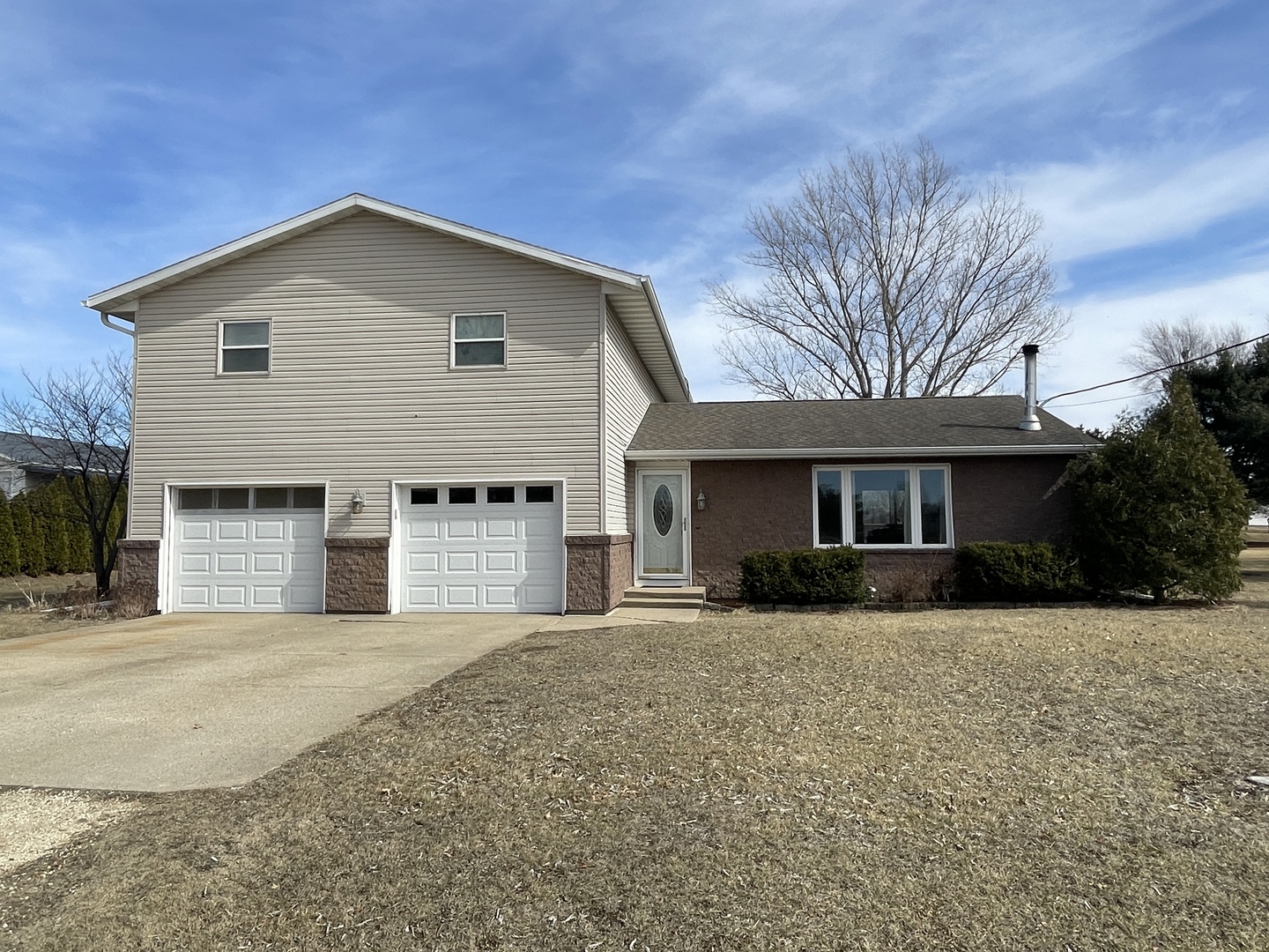 10160 Buell Road Rock Falls, IL 61071 - Photo 1 of 46 Gallery Image 1