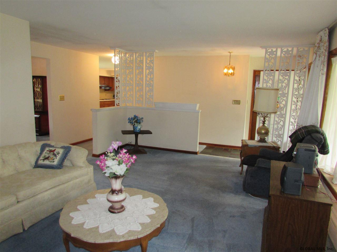 23 Freeman Road Albany, NY 12208 - Photo 6 of 23 Photo 6