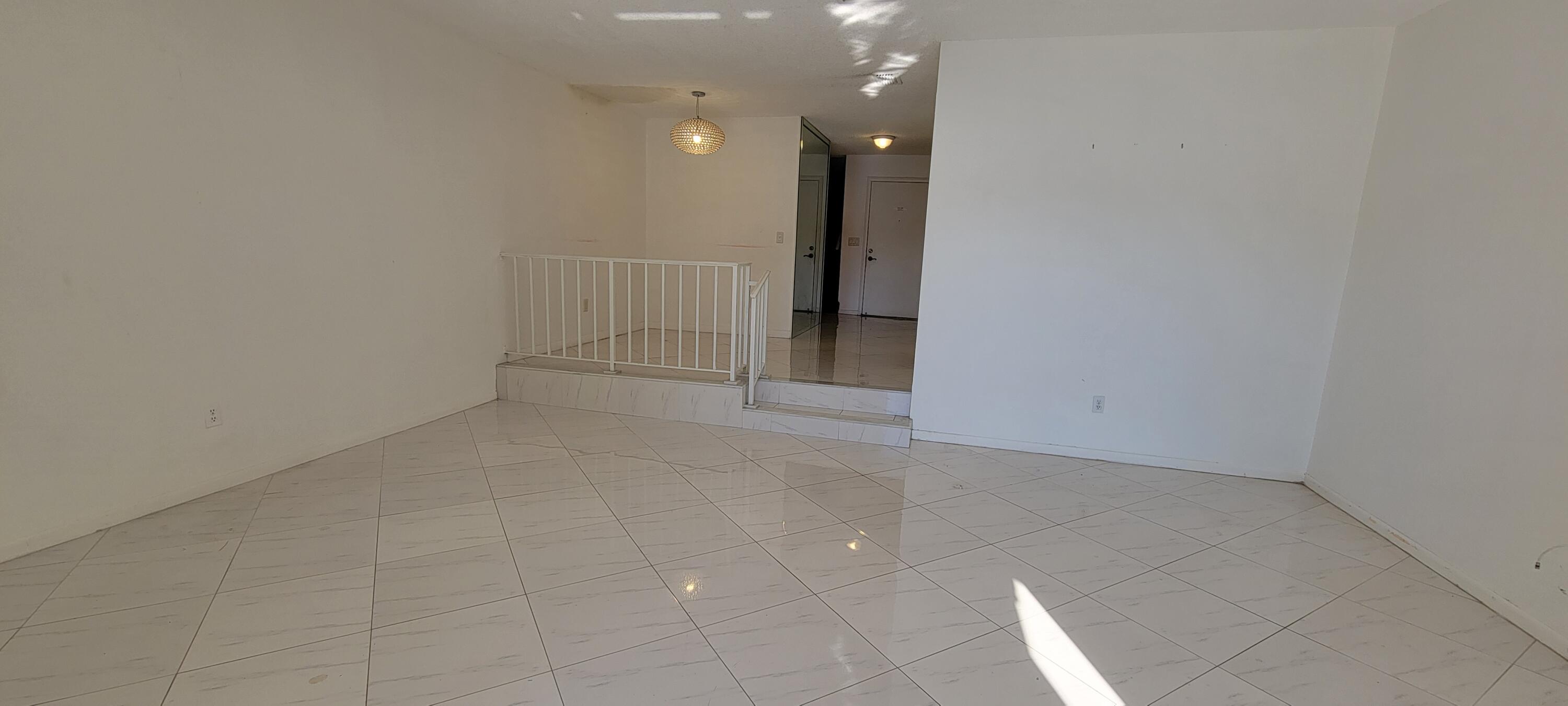 21476 Juego Circle, Unit 8E Boca Raton, FL 33433 - Photo 15 of 37 20220124_103059